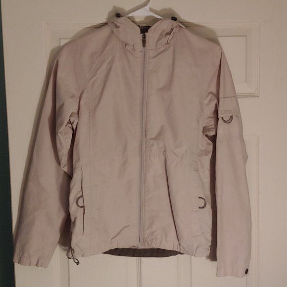 Columbia Jackets & Blazers - Columbia jacket (women's)